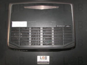 Φυσικός καθαρισμός σε laptop DELL Alienware