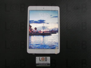 Αντικατάσταση μηχανισμού αφής σε iPad Mini 1