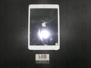 Αντικατάσταση μηχανισμού αφής σε iPad Mini 1