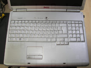 Αντικατάσταση πληκτρολογίου σε laptop DELL Inspiron 1720
