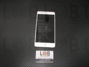 Αντικατάσταση οθόνης σε τηλέφωνο Huawei P9 Lite (2016) 