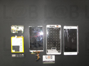 Αντικατάσταση οθόνης σε τηλέφωνο Huawei P9 Lite (2016) 