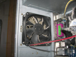 Φυσικός καθαρισμός σε σταθερό υπολογιστή