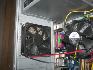 Φυσικός καθαρισμός σε σταθερό υπολογιστή