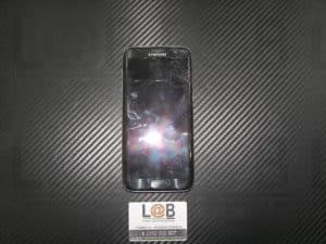 Αντικατάσταση οθόνης και μηχανισμού αφής σε τηλέφωνο Samsung Galaxy S7 Edge