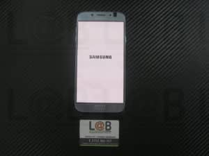 Αντικατάσταση οθόνης σε τηλέφωνο Samsung Galaxy J730 (2017)