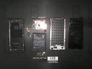 Αντικατάσταση οθόνης σε τηλέφωνο Xiaomi Redmi Note 5