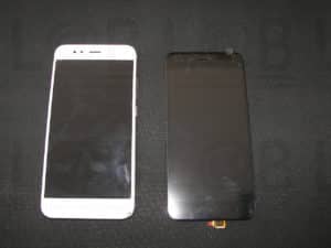 Αντικατάσταση οθόνης σε τηλέφωνο Xiaomi Mi A1