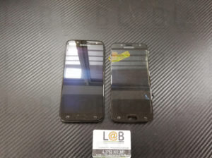 Αντικατάσταση οθόνης σε τηλέφωνο Samsung Galaxy J530 (2017)