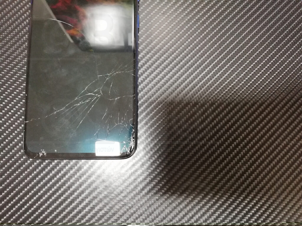 Αντικατάσταση οθόνης σε τηλέφωνο Samsung Galaxy A70