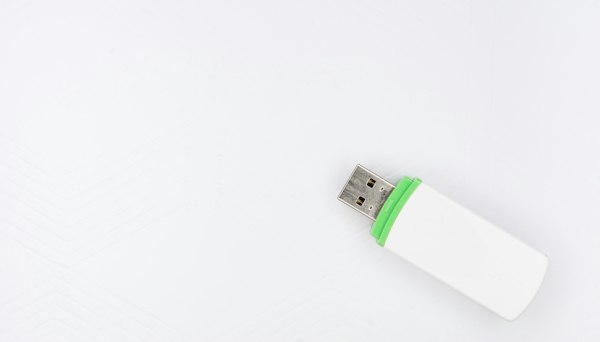 Μνήμη USB (flash drive)