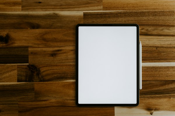 Tablet πάνω σε γραφείο